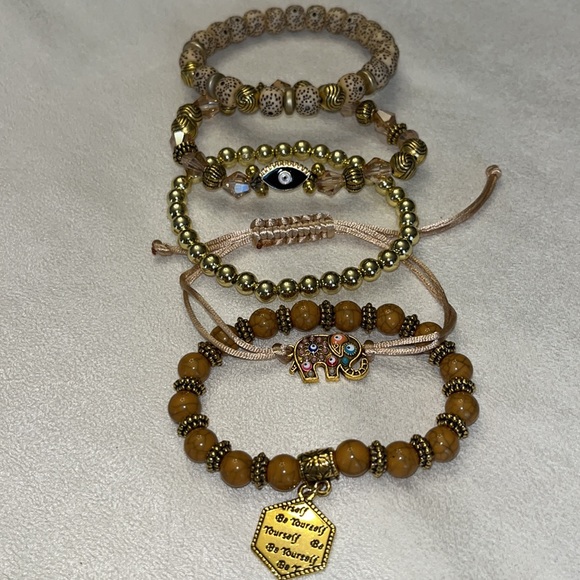 Christmas sale! New boho stackable stretch bracelets. (5) - Picture 2 of 4